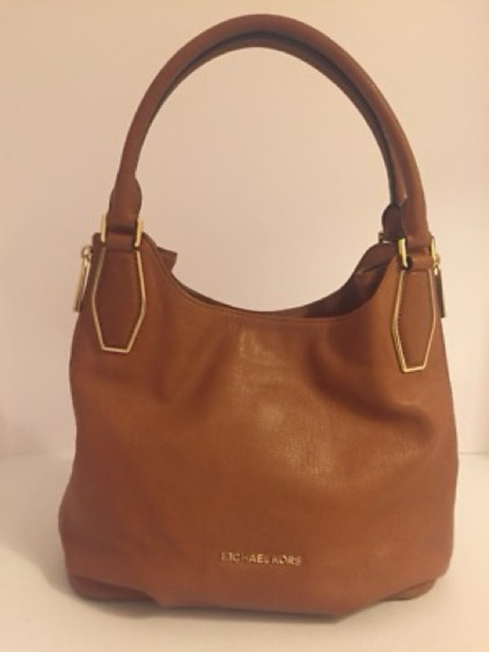 Michael Kors Vanessa Medium Leather Shoulder Tote - Picture 2 of 2